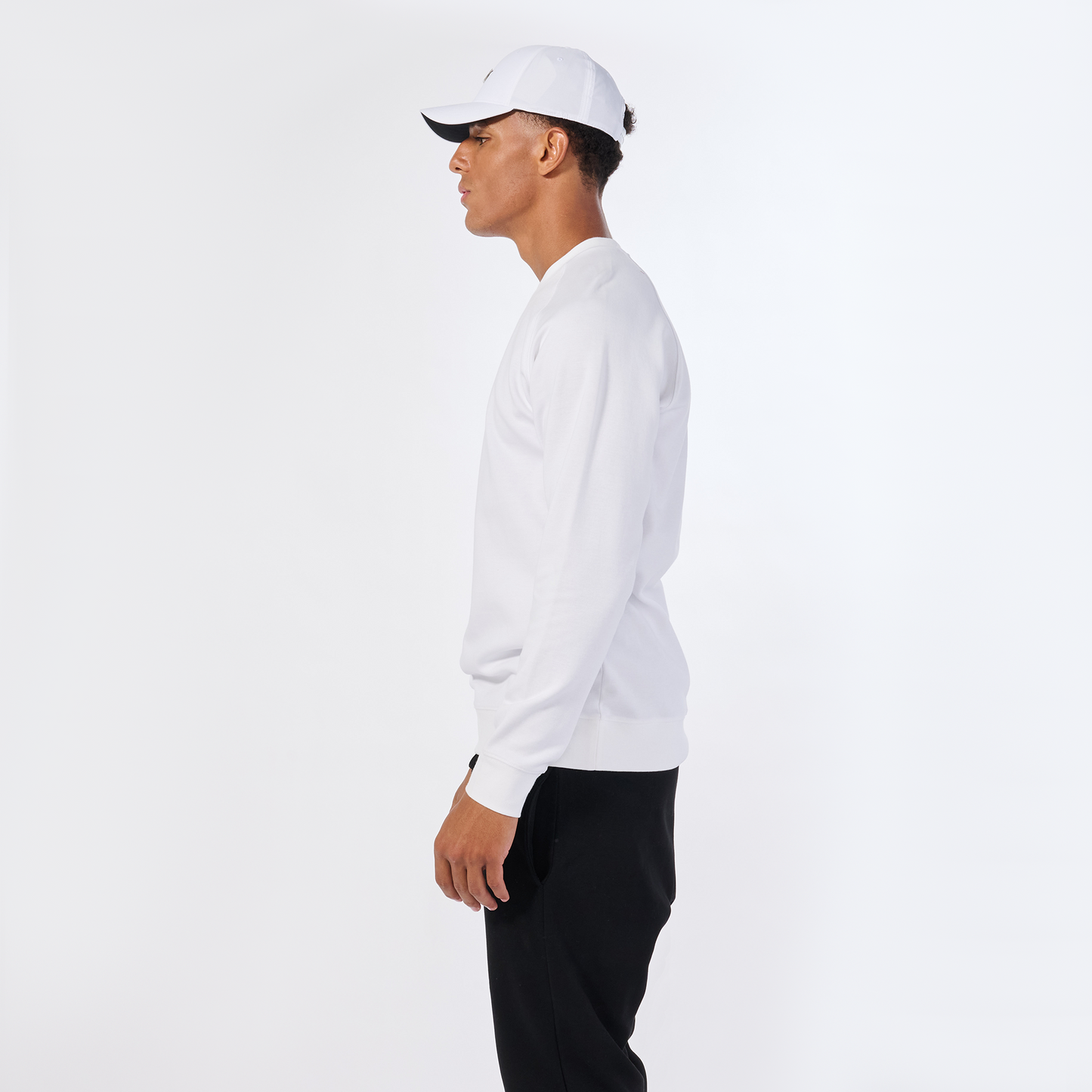 7118+ 8 oz CREWNECK